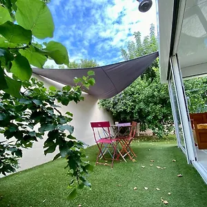 Charmant Logement Entre Hyeres Et Toulon Hébergement de vacances Solliès-Pont